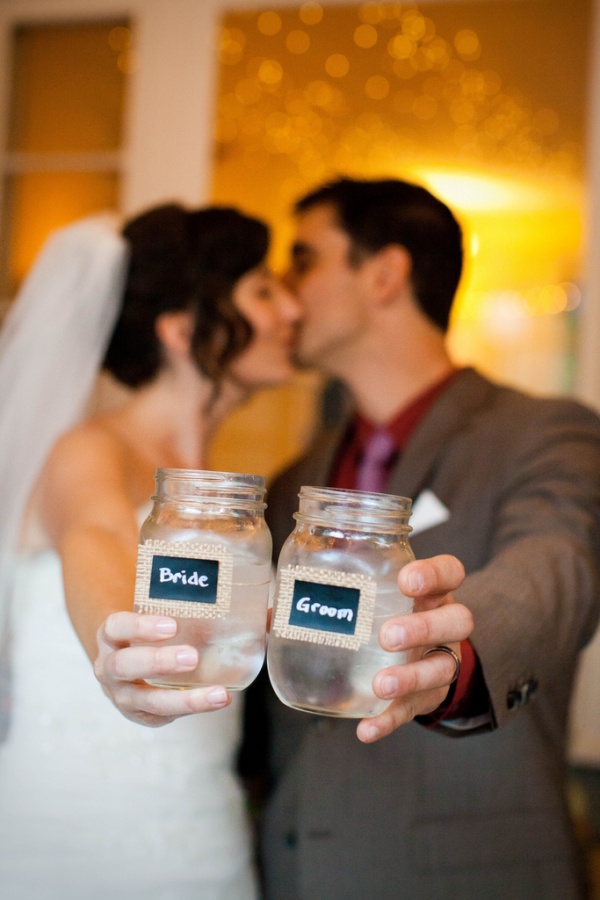 18brideandgroomweddingmasonjarcups Friday's Fabulous Finds Mason 